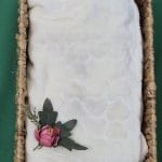 Plapumă și păturică pentru botez din material pufos cu inimioare Alintuș