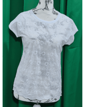 Bluza alba din bumbac batist brodata pentru femei