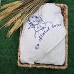 Prosop de botez personalizat model îngeraș broderie albastră bumbac 100% Alintuș